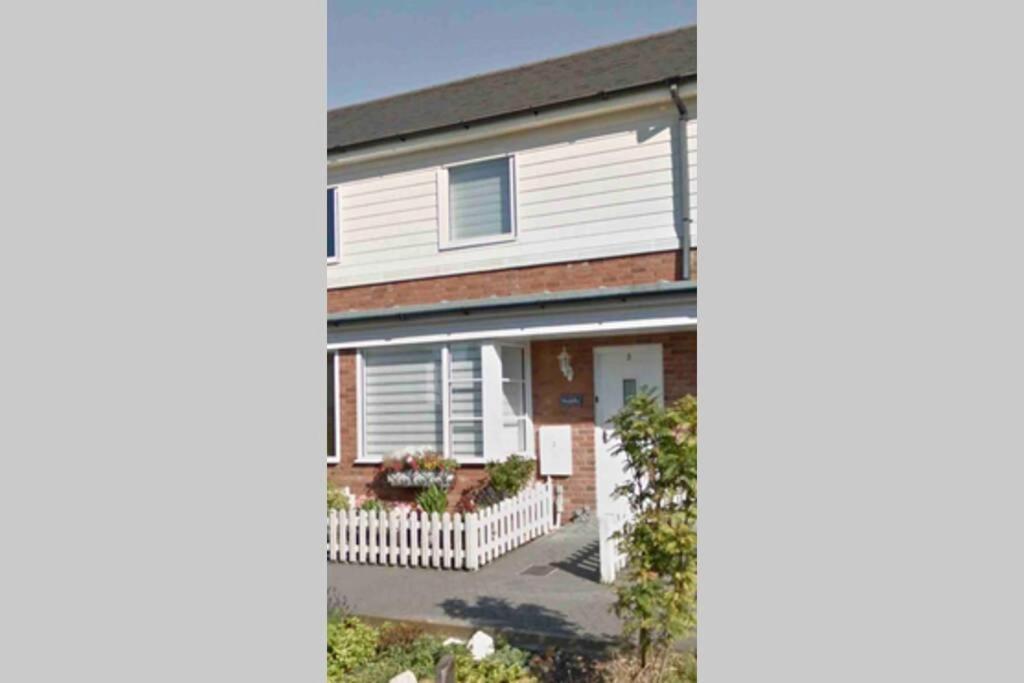 Comfy 2 Bed House Located At Wareham Train Station Villa Luaran gambar